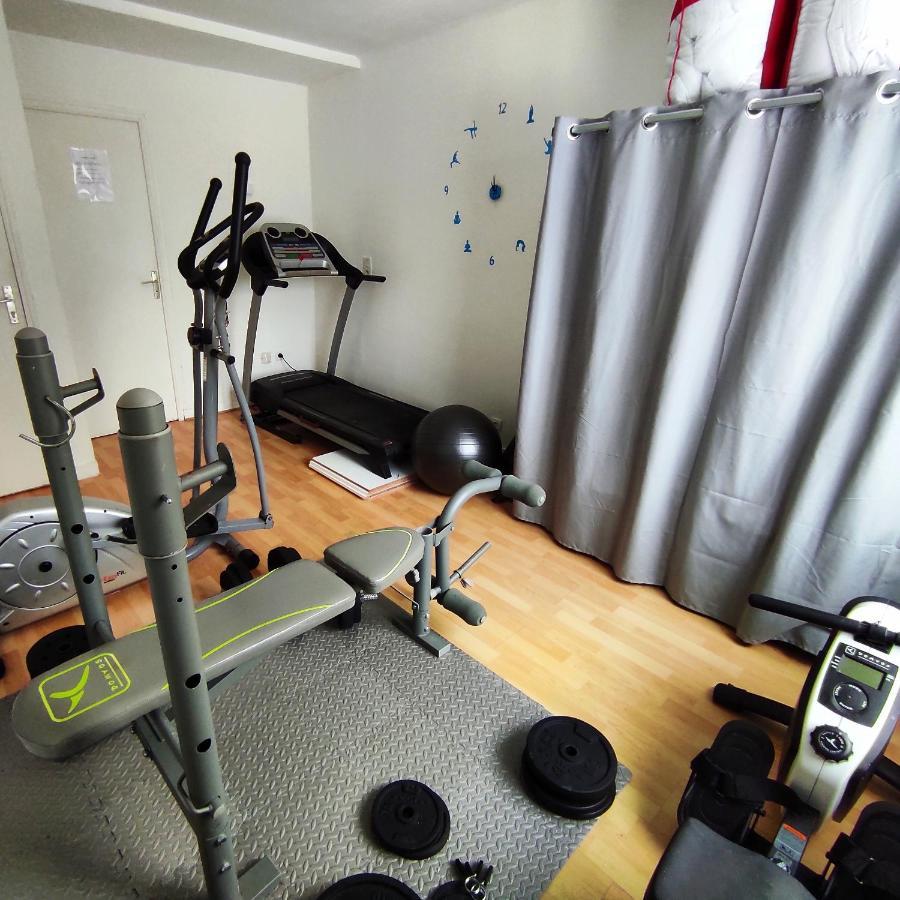 Le Mat Studio Salle De Sport Daire Saint-Méloir-des-Ondes Dış mekan fotoğraf